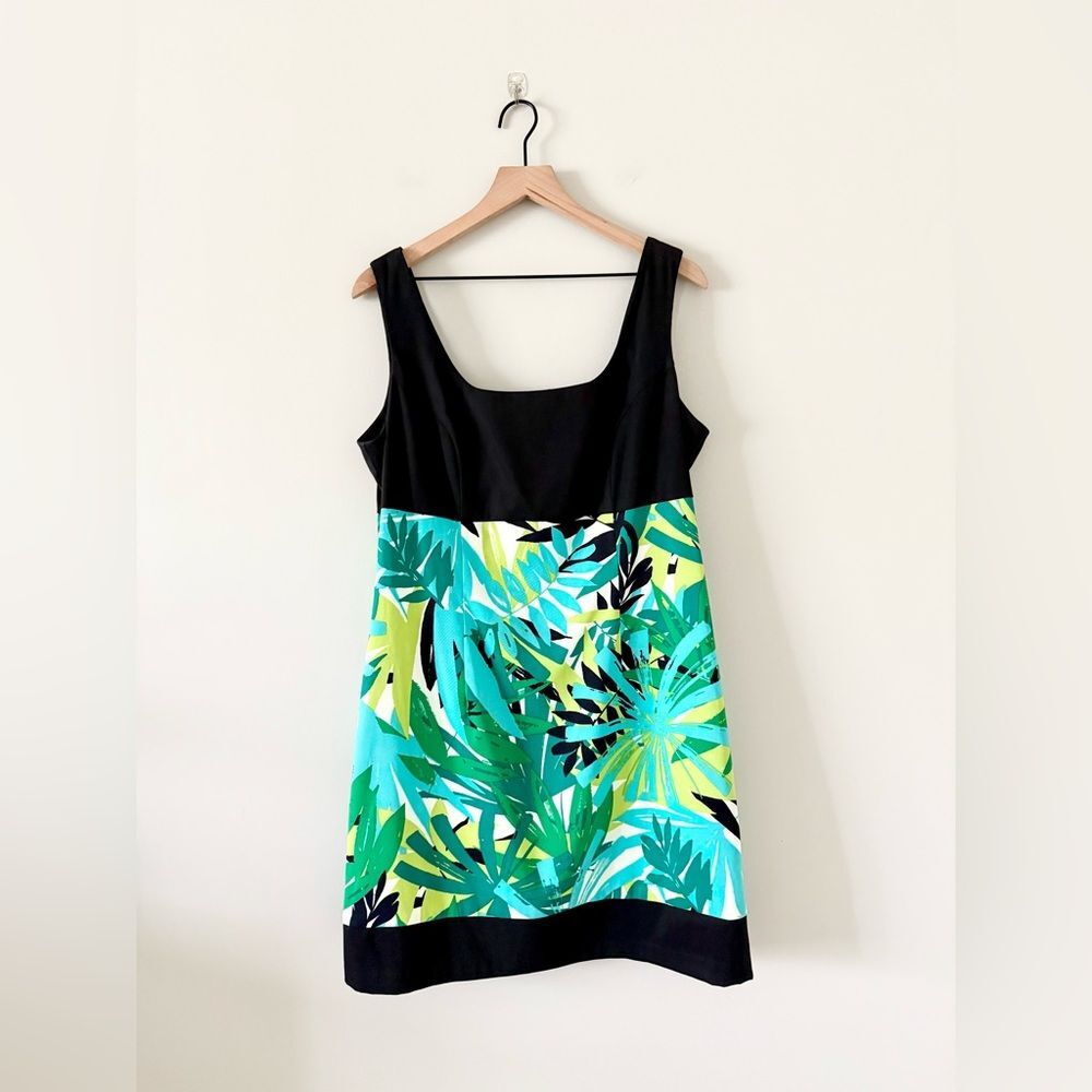 AGB Dress Tank A-Line Dress in Black and Green Multi Leaf Print - Size 16